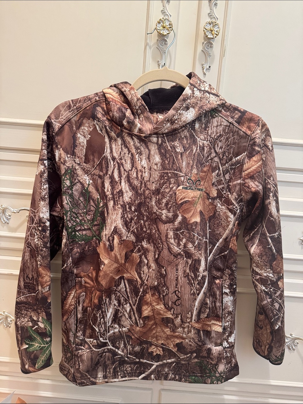 Realtree Hooded Camo Pullover with face mask, youth large 10/12